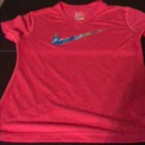 Girls Nike dryfit